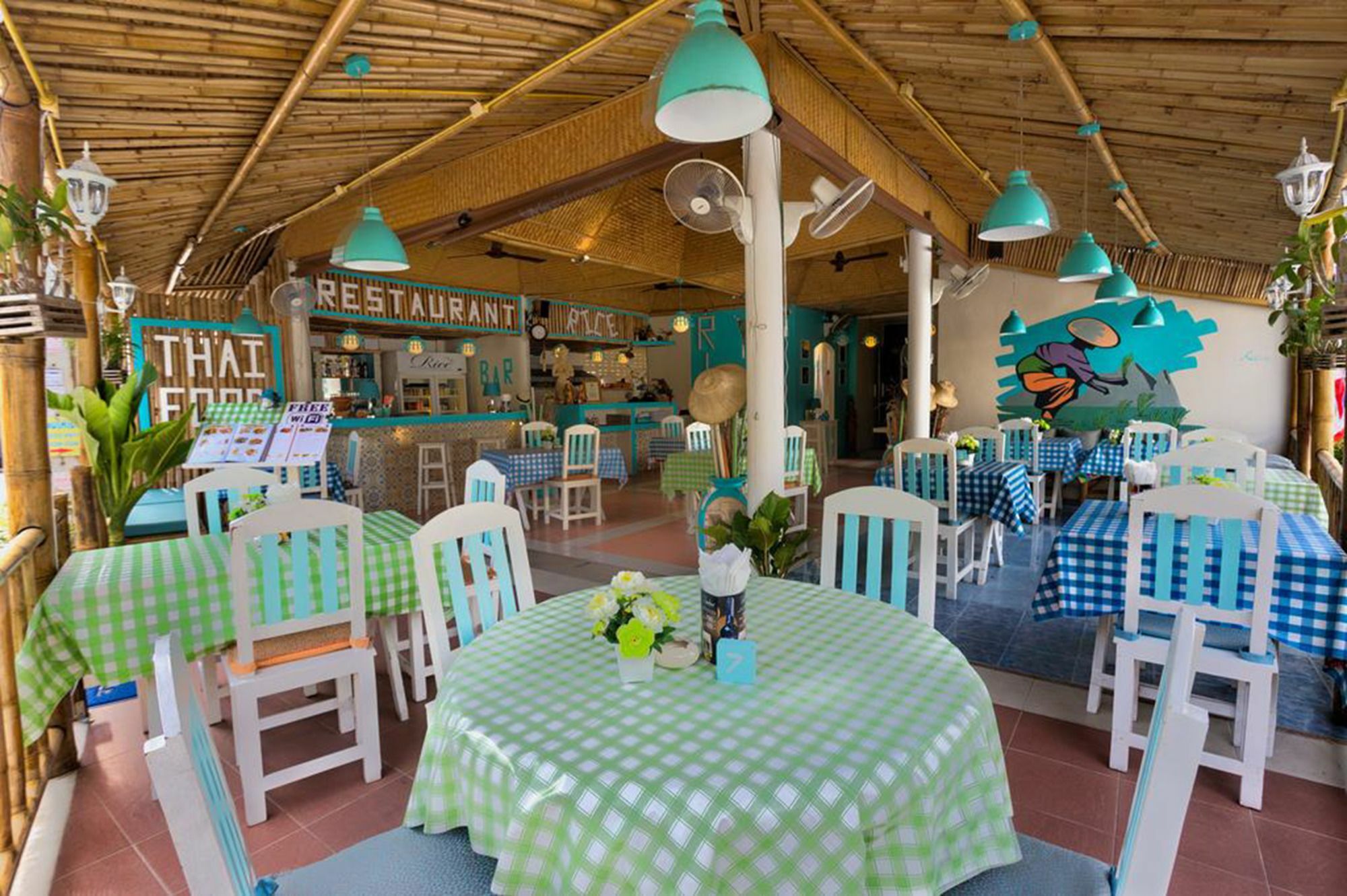 Rice Rooms And Restaurant شاطئ كاتا المظهر الخارجي الصورة