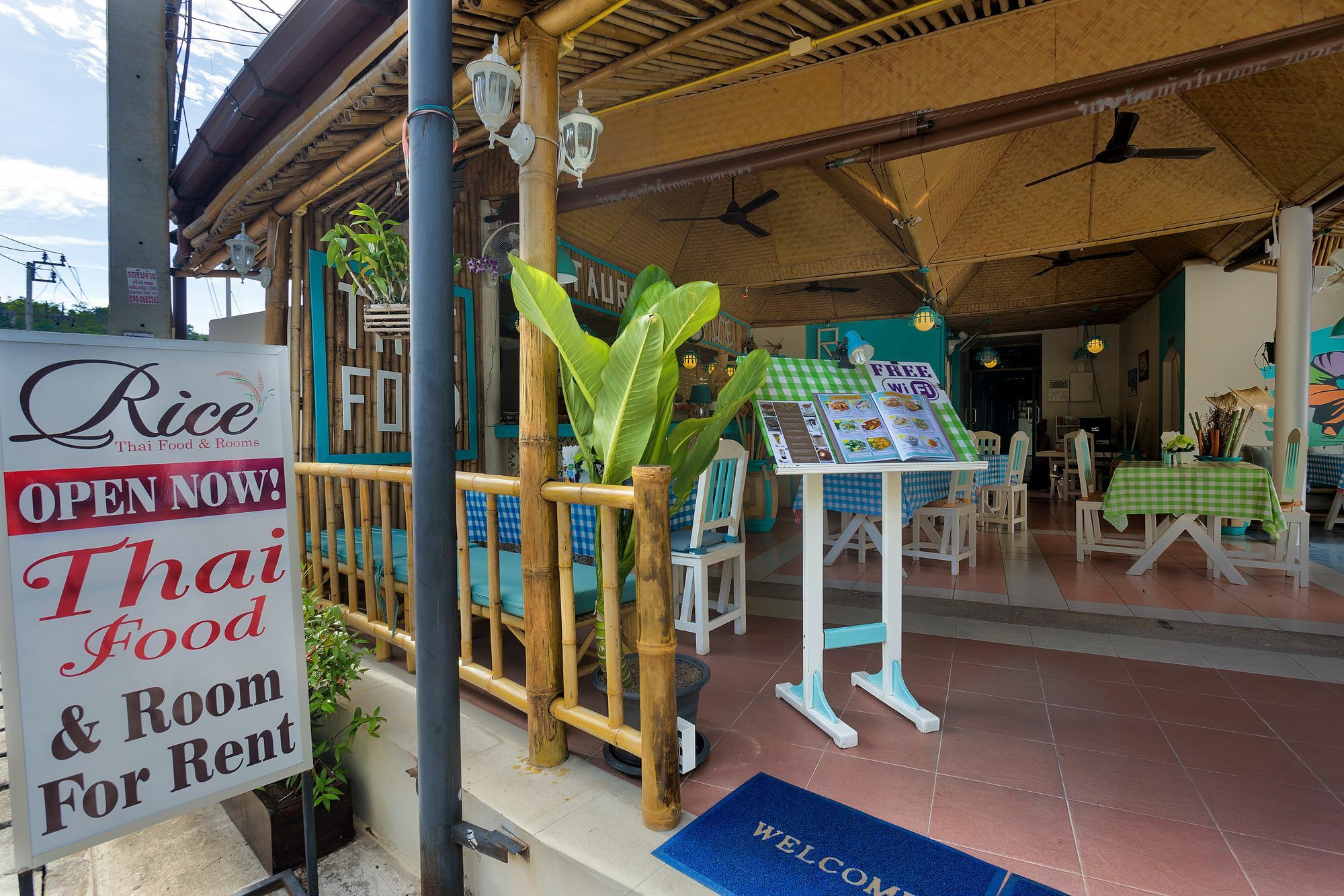 Rice Rooms And Restaurant شاطئ كاتا المظهر الخارجي الصورة